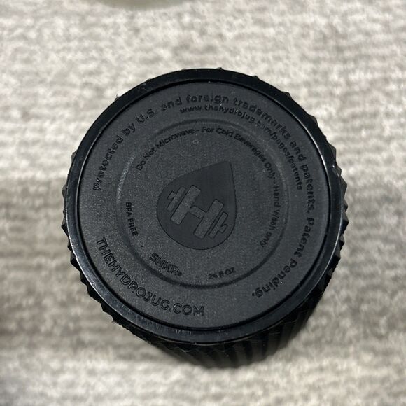 HydroJug Hydro SHKR Tumbler 24 oz. 700 ml Studded Shaker Black Cream Stainless 4 - Picture 12 of 13